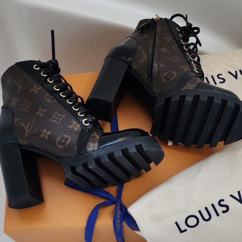 Louis Vuitton Star Trail Ankle Boots Size 38